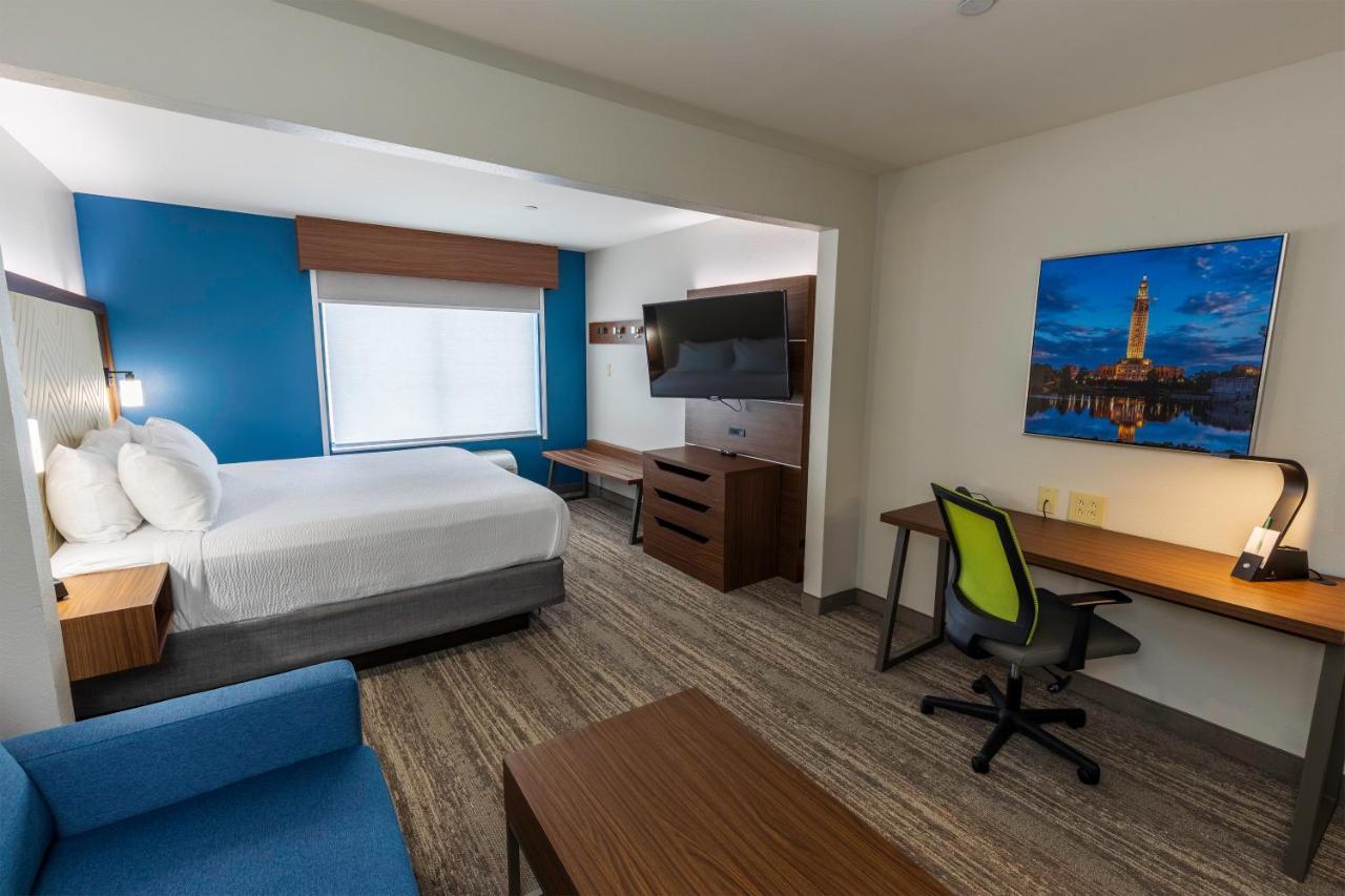 Wingate By Wyndham Lafayette Airport Hotel Bagian luar foto
