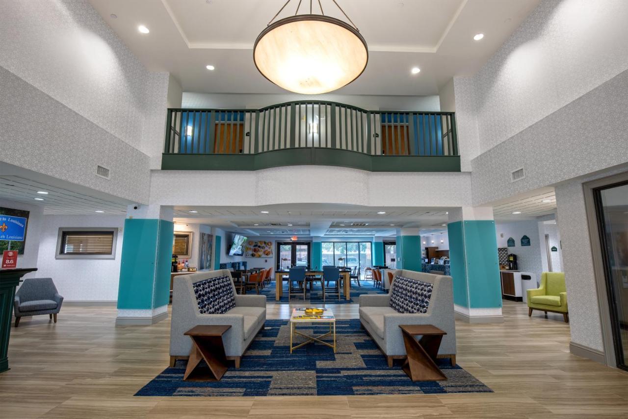 Wingate By Wyndham Lafayette Airport Hotel Bagian luar foto