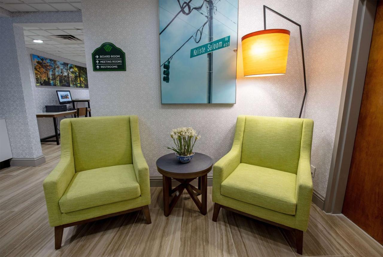 Wingate By Wyndham Lafayette Airport Hotel Bagian luar foto